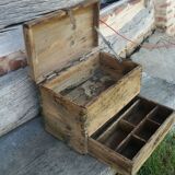 Tools box/antique nails years ago 30/40