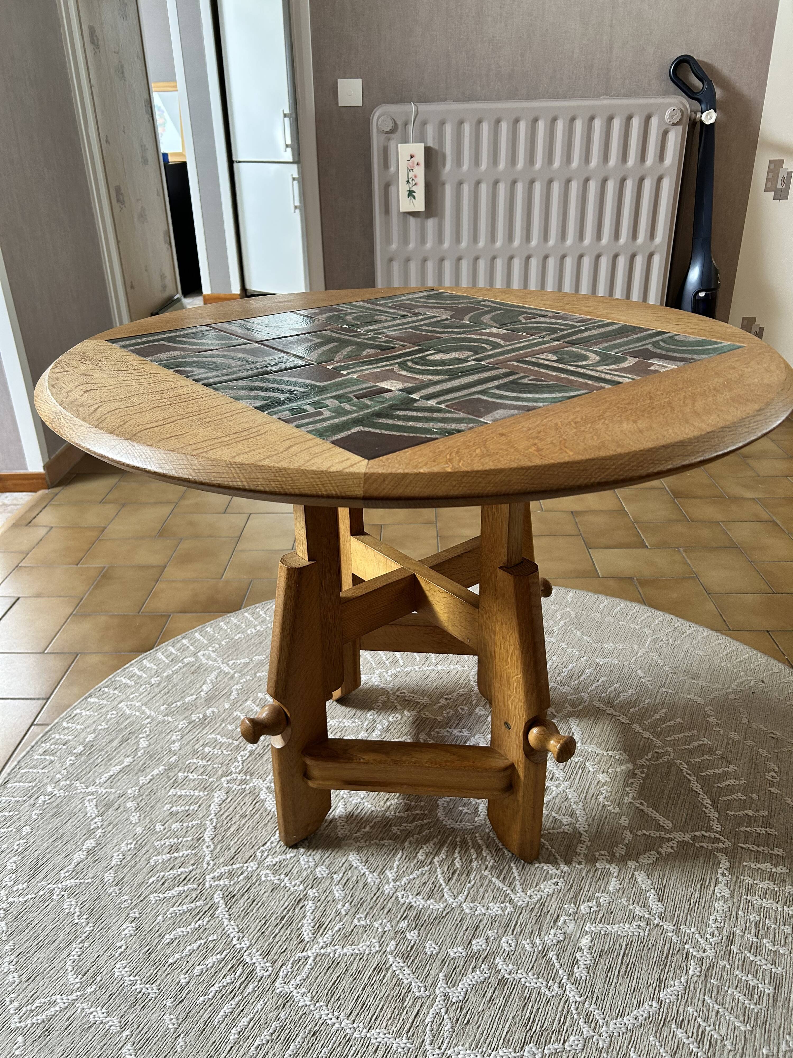 Guéridon table "Guillerme and Chambron"