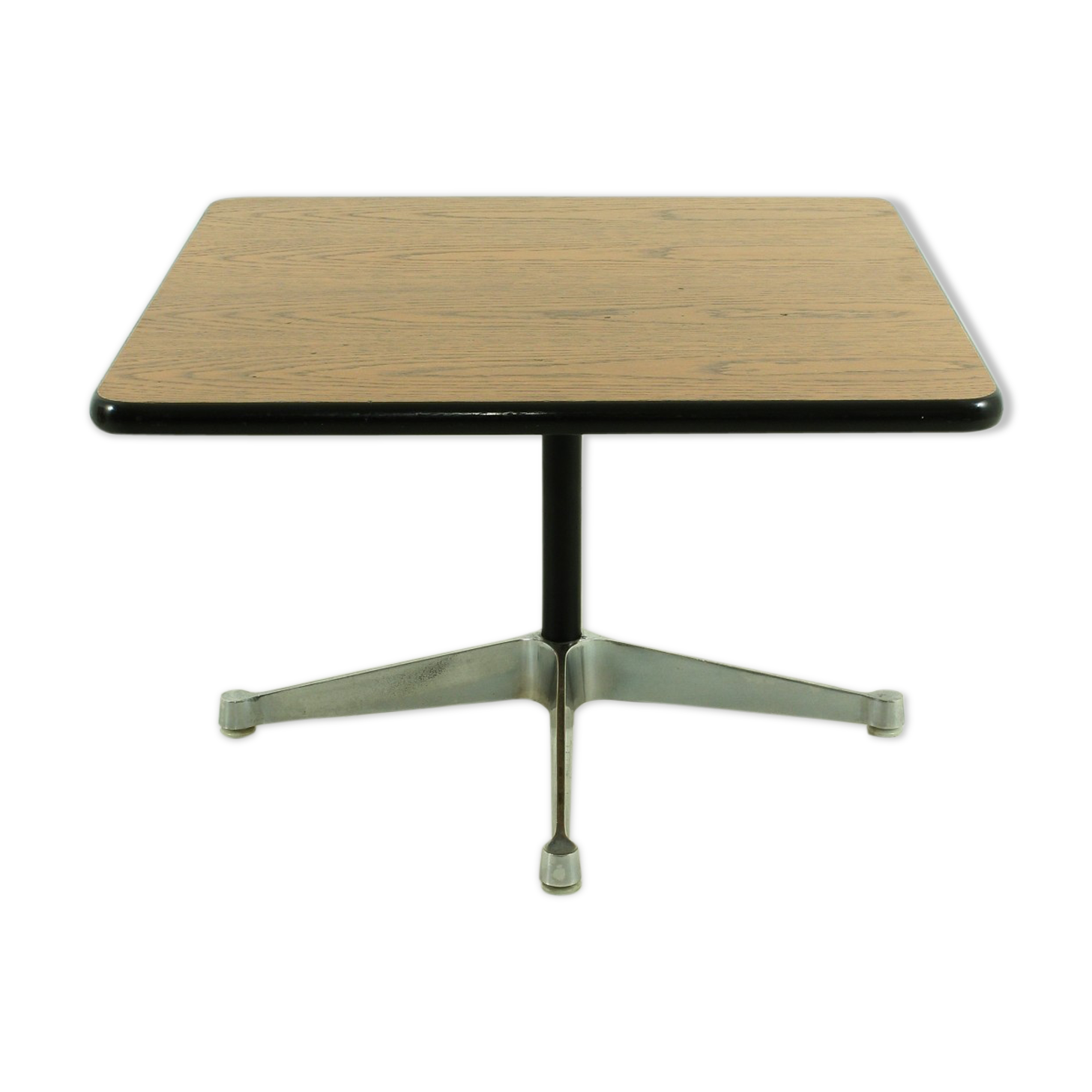 4 star coffee table by Charles and Ray Eames for Vitra