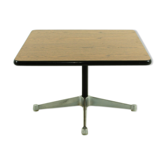 Table basse 4 étoiles par Charles et Ray Eames pour Vitra