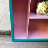 Metal medicine cabinet