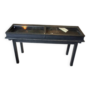 vitrine ancienne sur