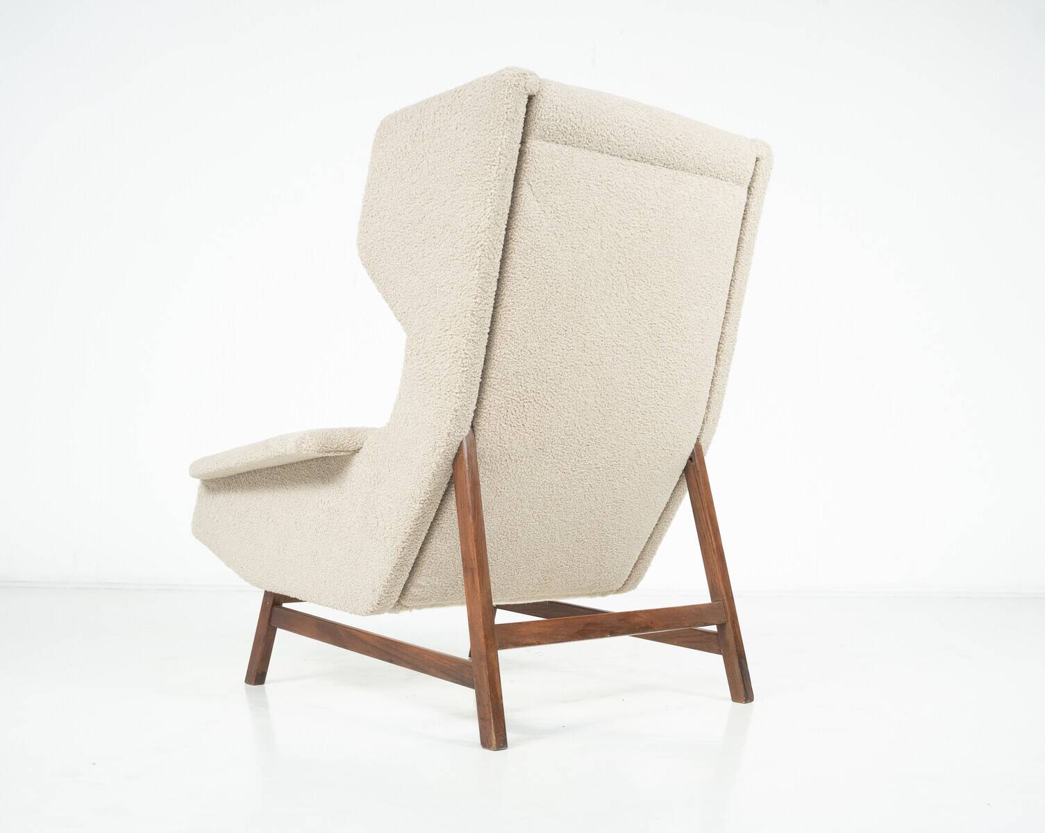 Mid-Century Modern Armchair 877 by Gianfranco Frattini for Cassina