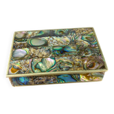Vide-poche en coquille d'abalone, alpaga et bois, Mexique, vers 1970.