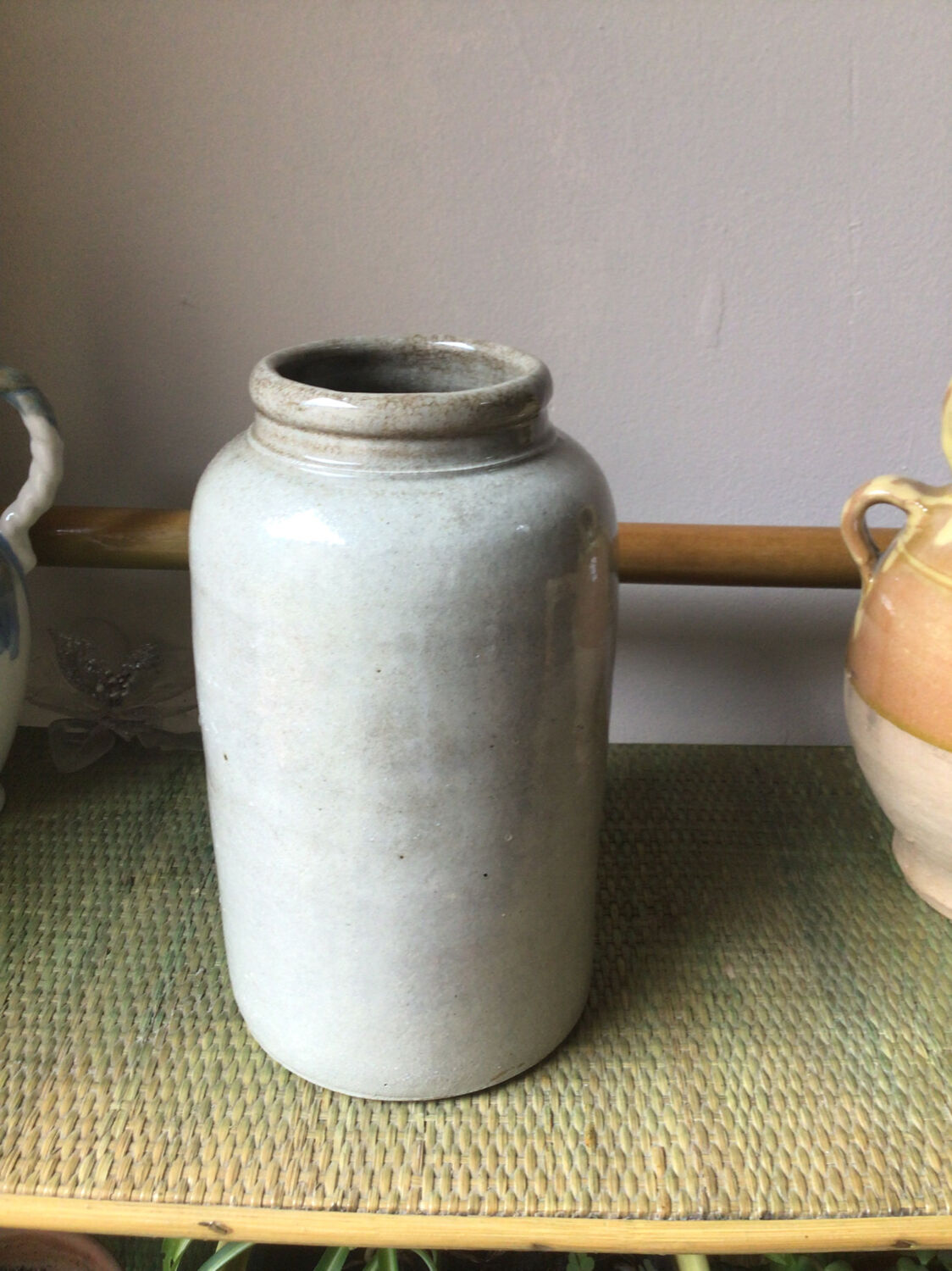 Stoneware pot