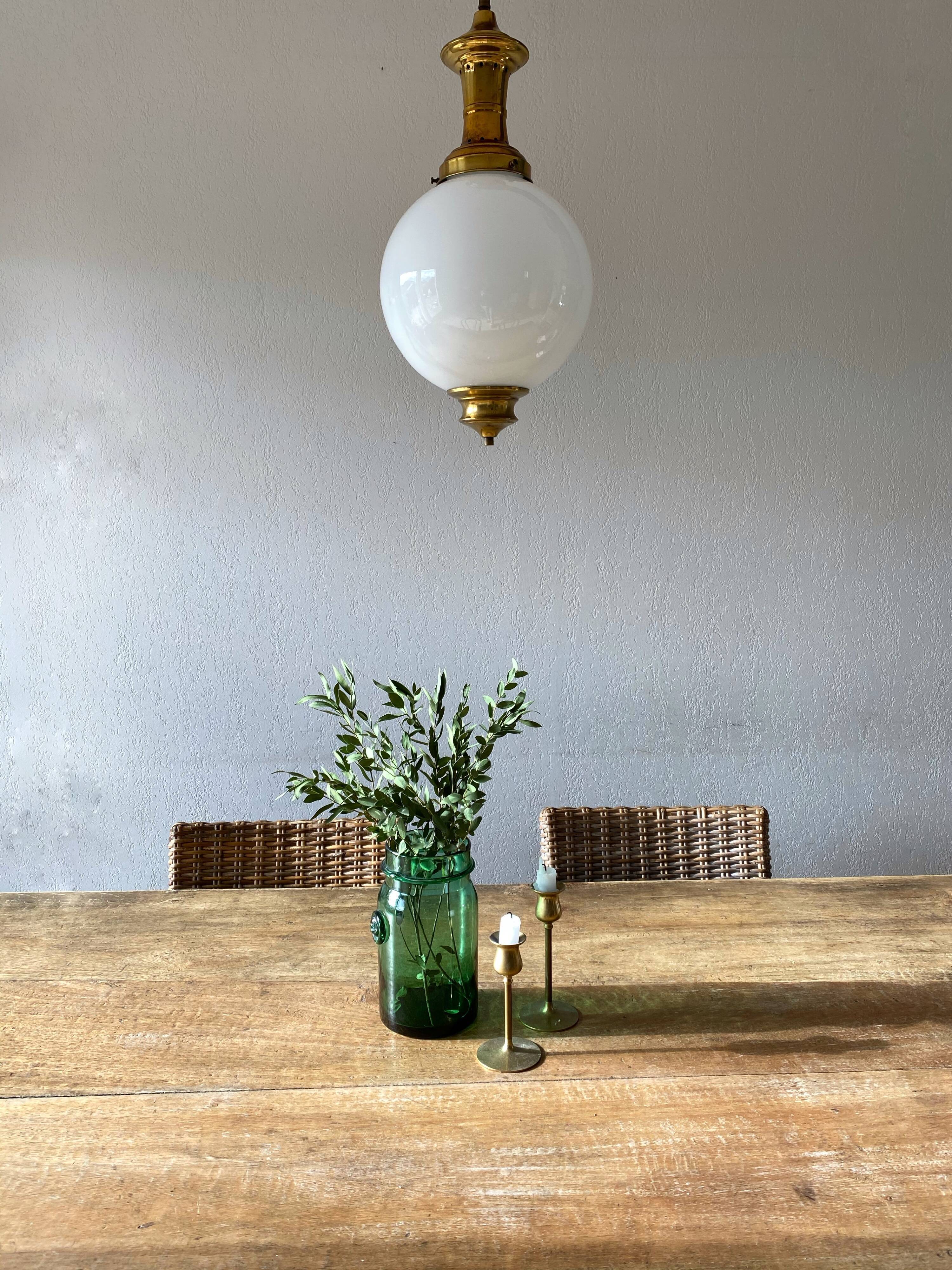 Opaline and brass globe luster