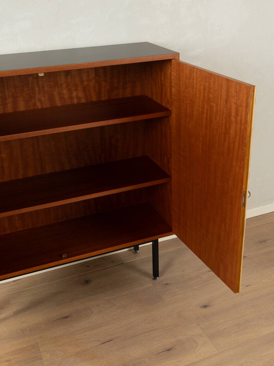 Buffet haut des années 1950, Oldenburger Möbelwerkstätten