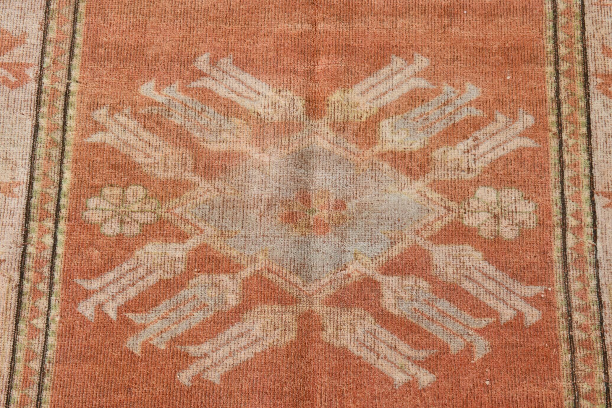 Tapis persan crème pêche 6x9, 195x275 cm