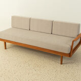 Corner sofa , Knoll Antimott