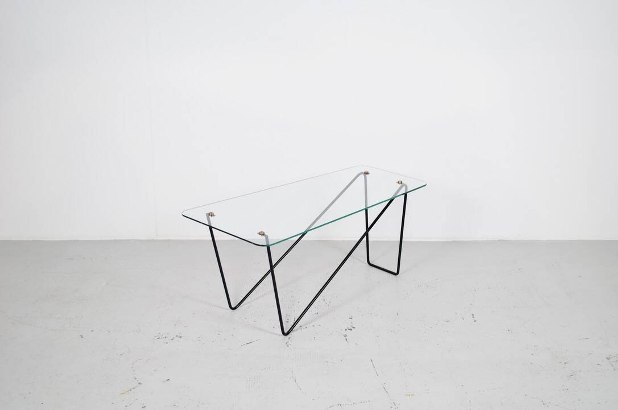 Table basse verre et acier années 50' forme libre