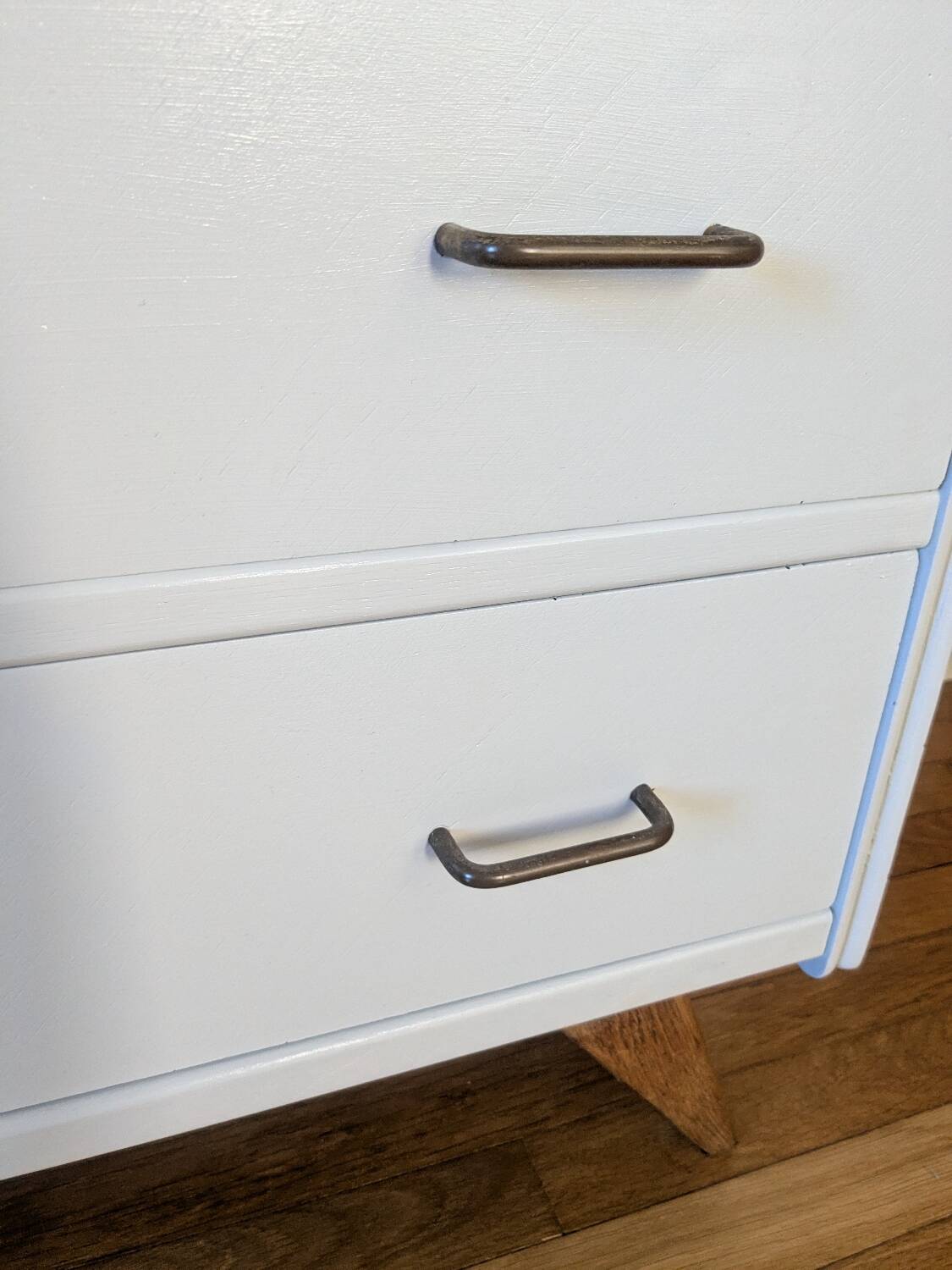 Vintage chest of drawers with compass feet