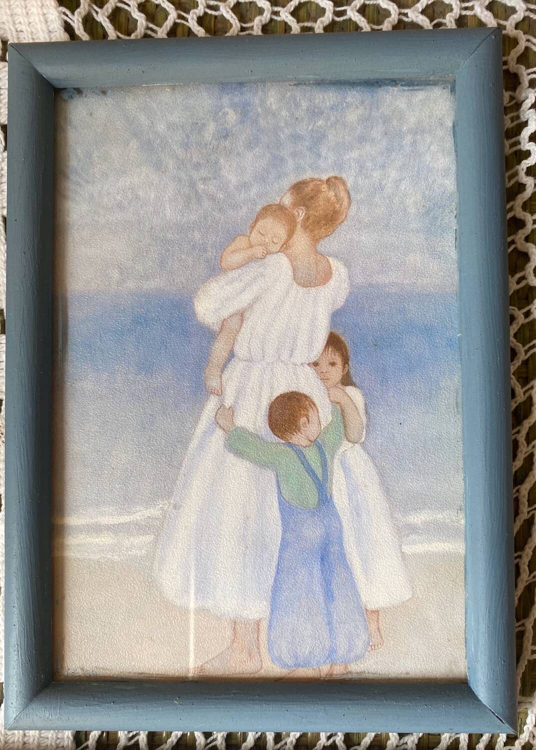 4 women and children frames