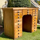 Watchmaker's workbench in beech