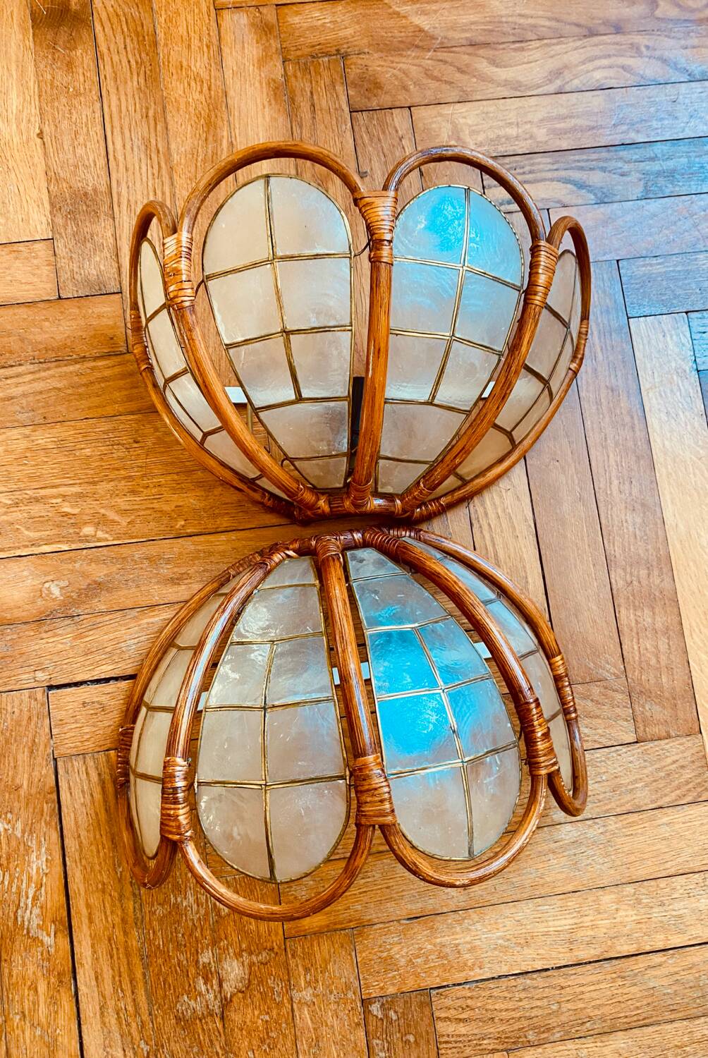 Pair of mother-of-pearl rattan wall lights