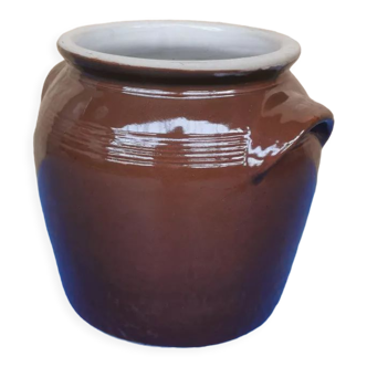 Glazed stoneware pot