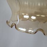 Lustre en verre travaillé et laiton
