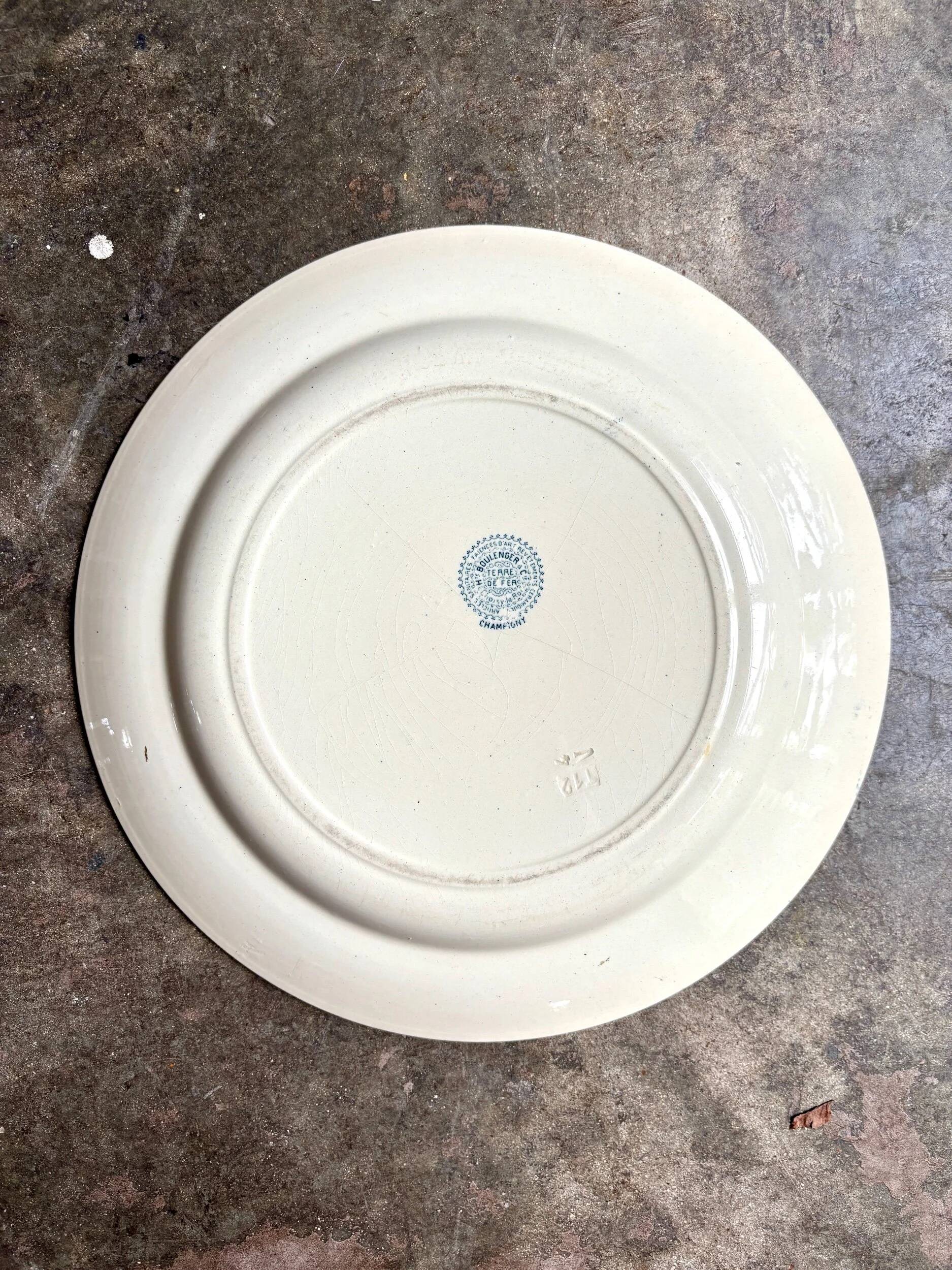 Boulenger & Cie round dish in blue ironstone, "Champigny" service