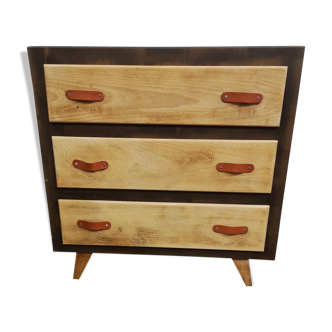 Chest of drawer compass feet