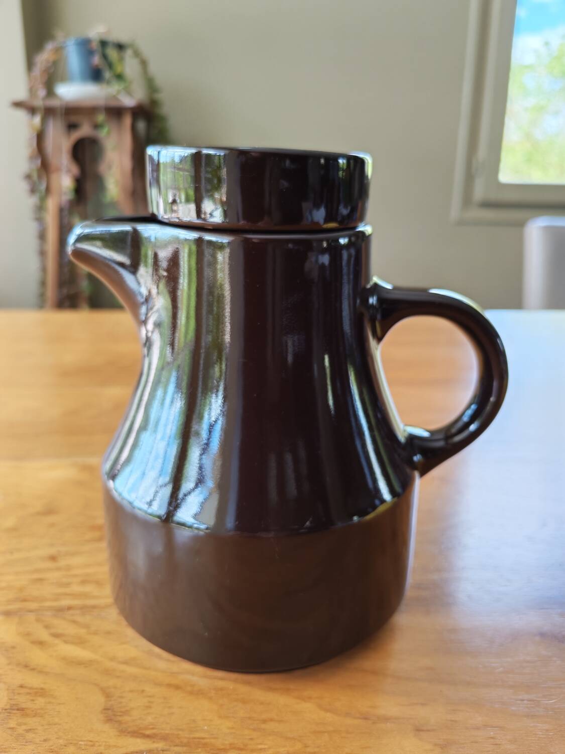 Vintage 1970s breakfast service