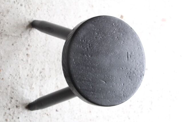 Tabouret de "berger" massive pine France 1960