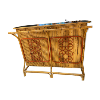 Vintage wine counter in rattan bamboo and wicker