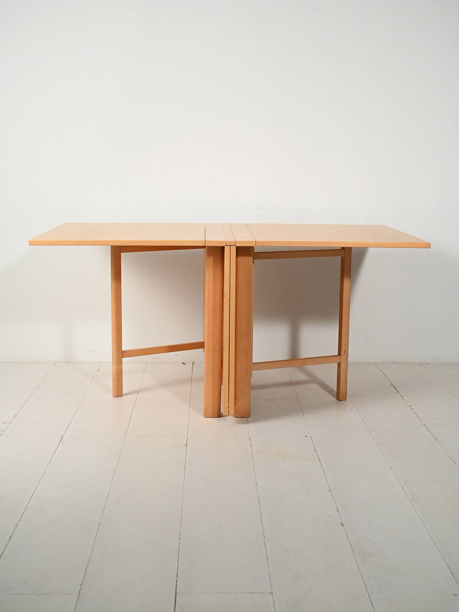 Table « Maria Flap » de Bruno Mathsson en bouleau