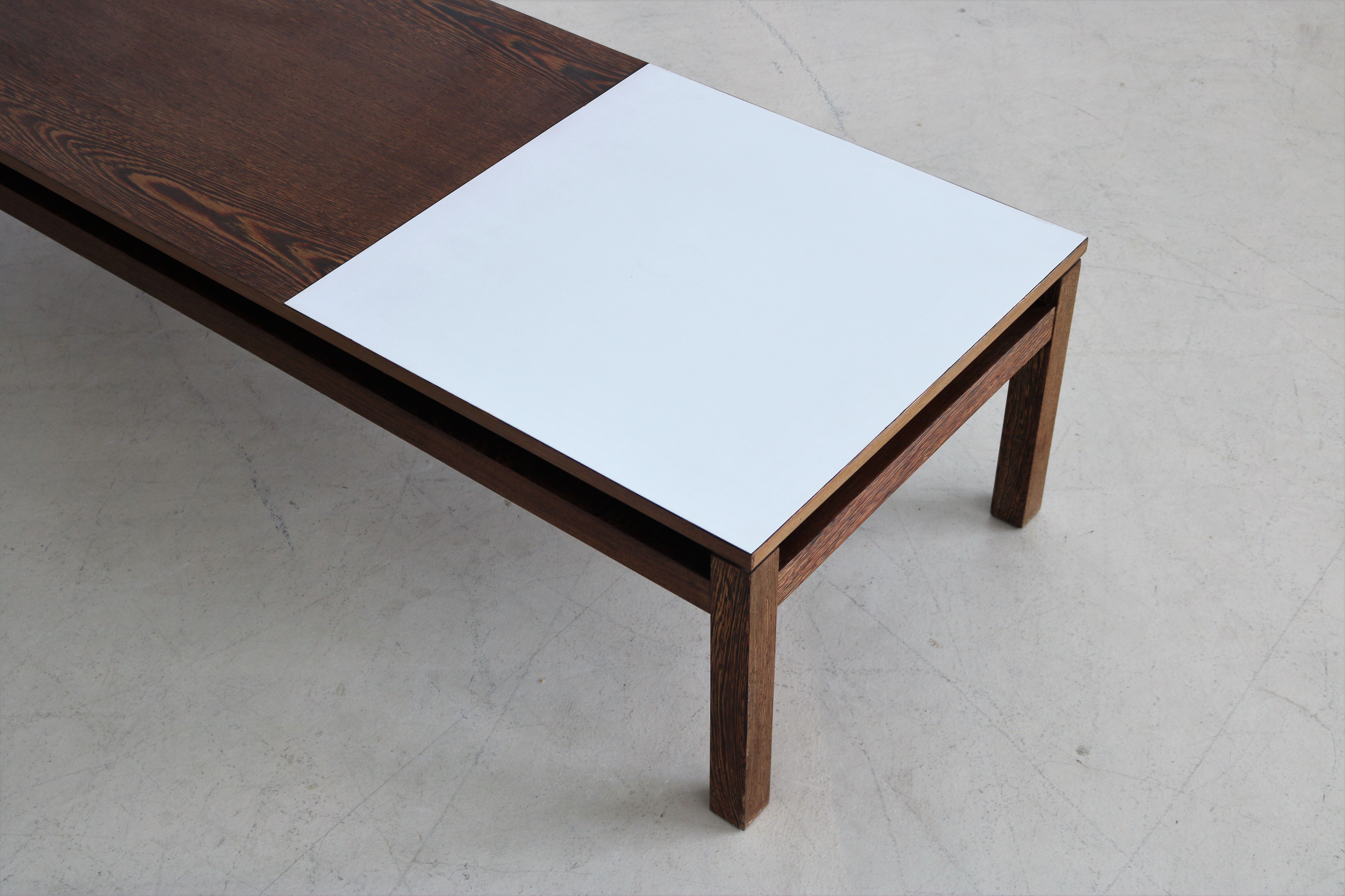 Table basse Kho Liang