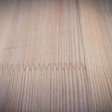 Table à manger en pin cérusé. Ollé Pira. Suède années 1960