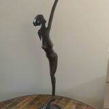 Statue femme bronze