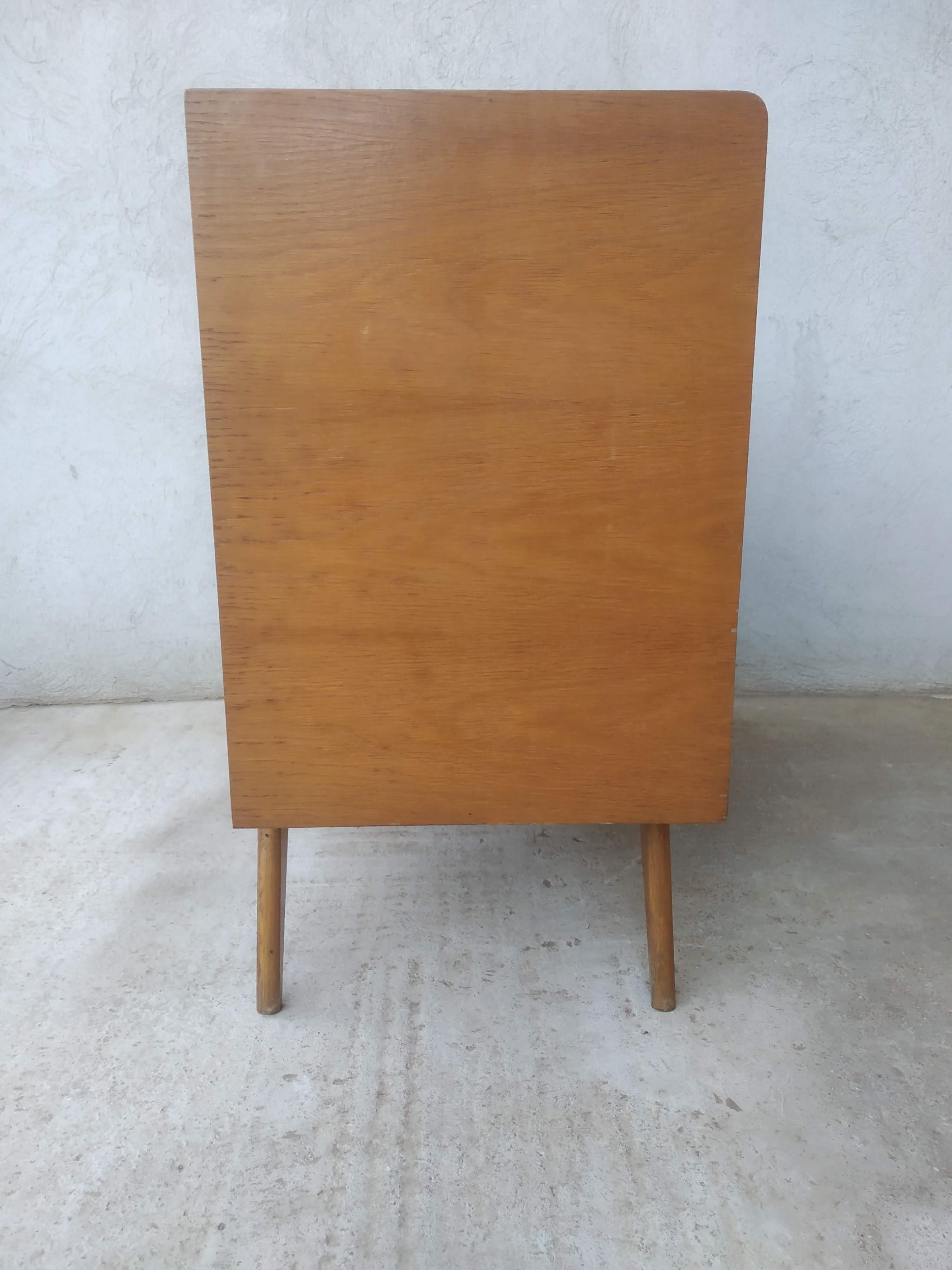 Vintage dresser rattan compass feet
