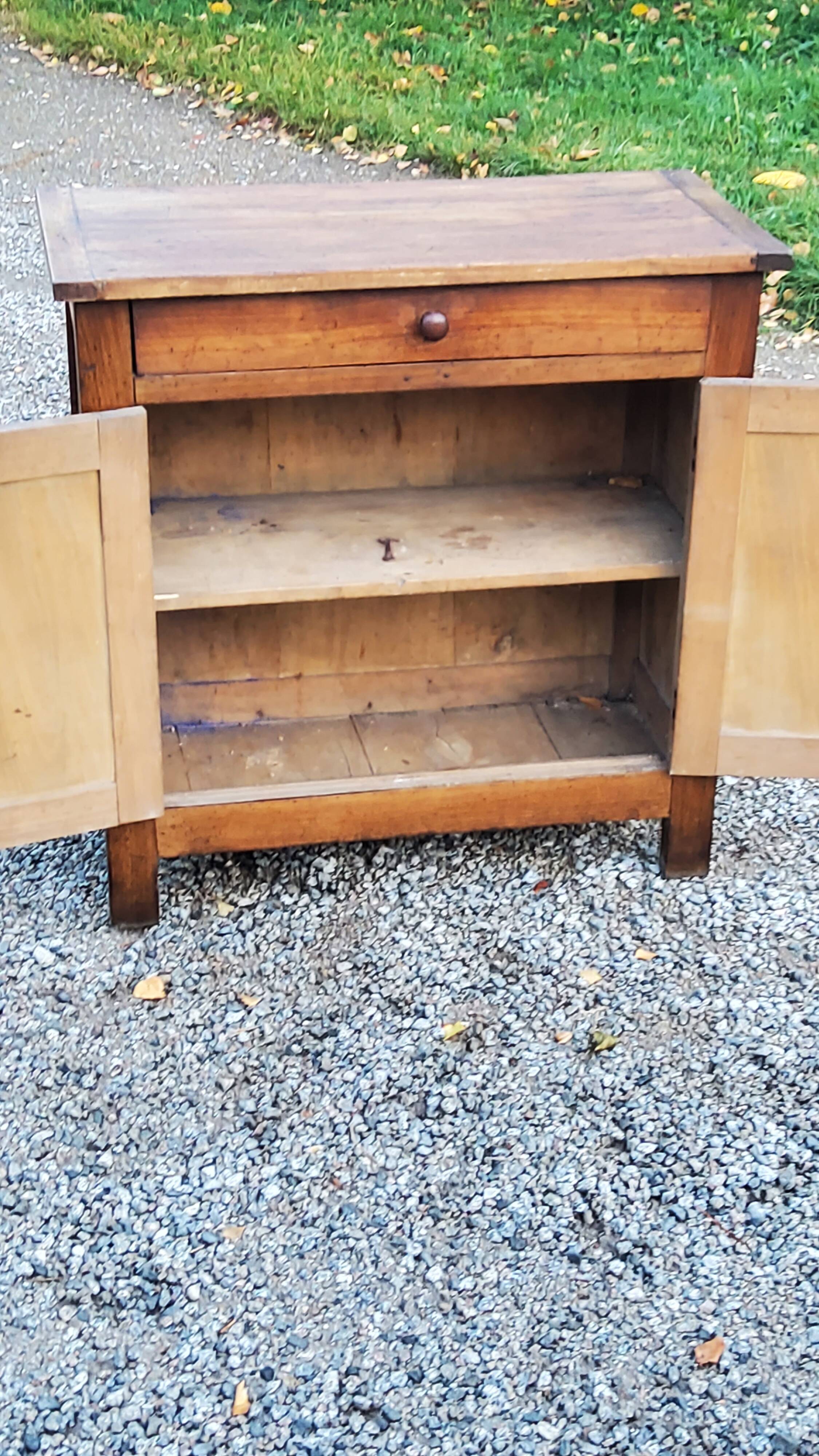 Parisian sideboard 2 doors 1 drawer early 20th century