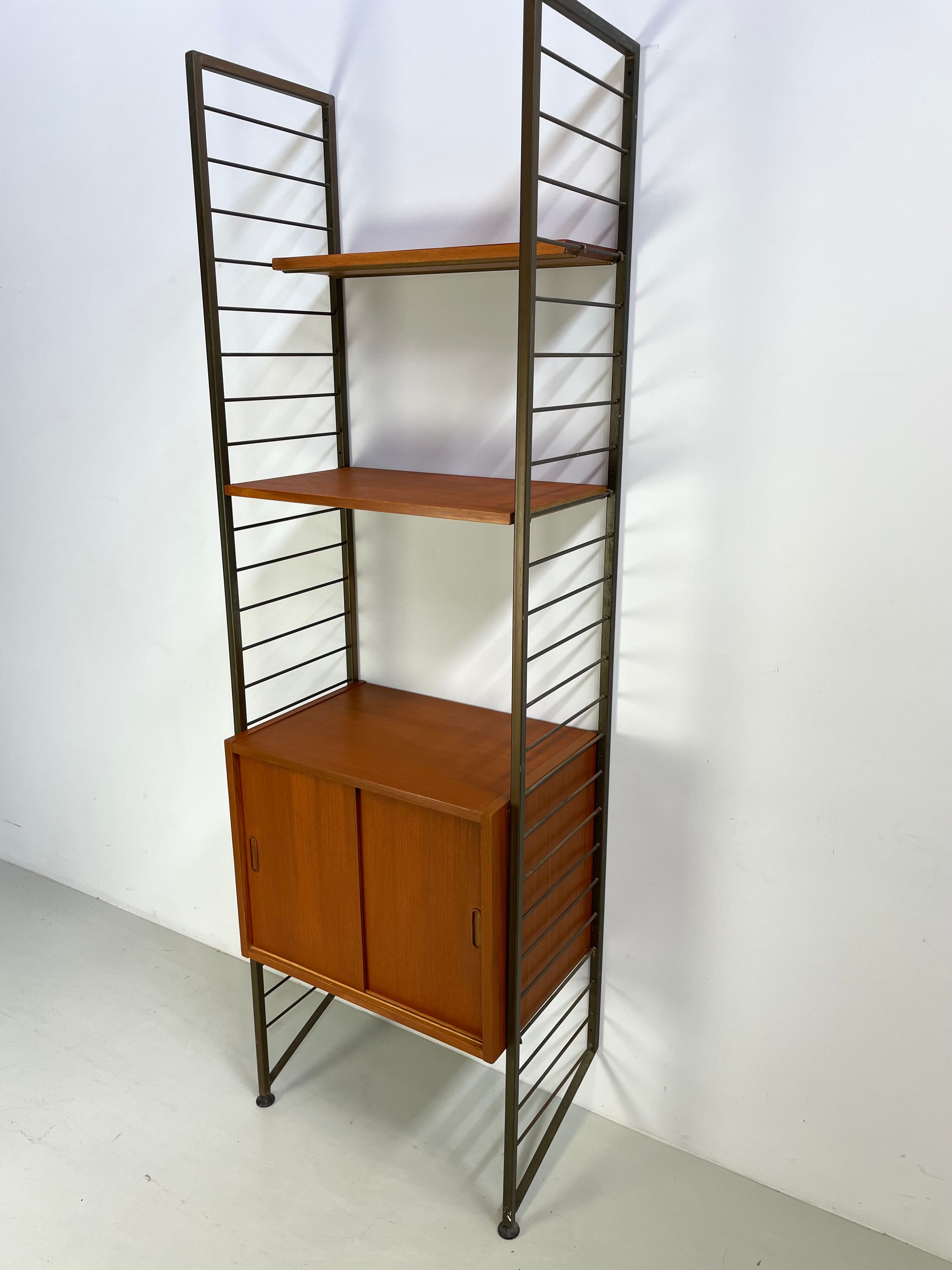 Vintage  wall unit Ladderax