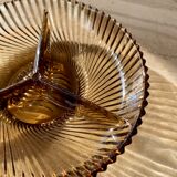 Plat en verre fumé