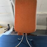 6 70s chairs