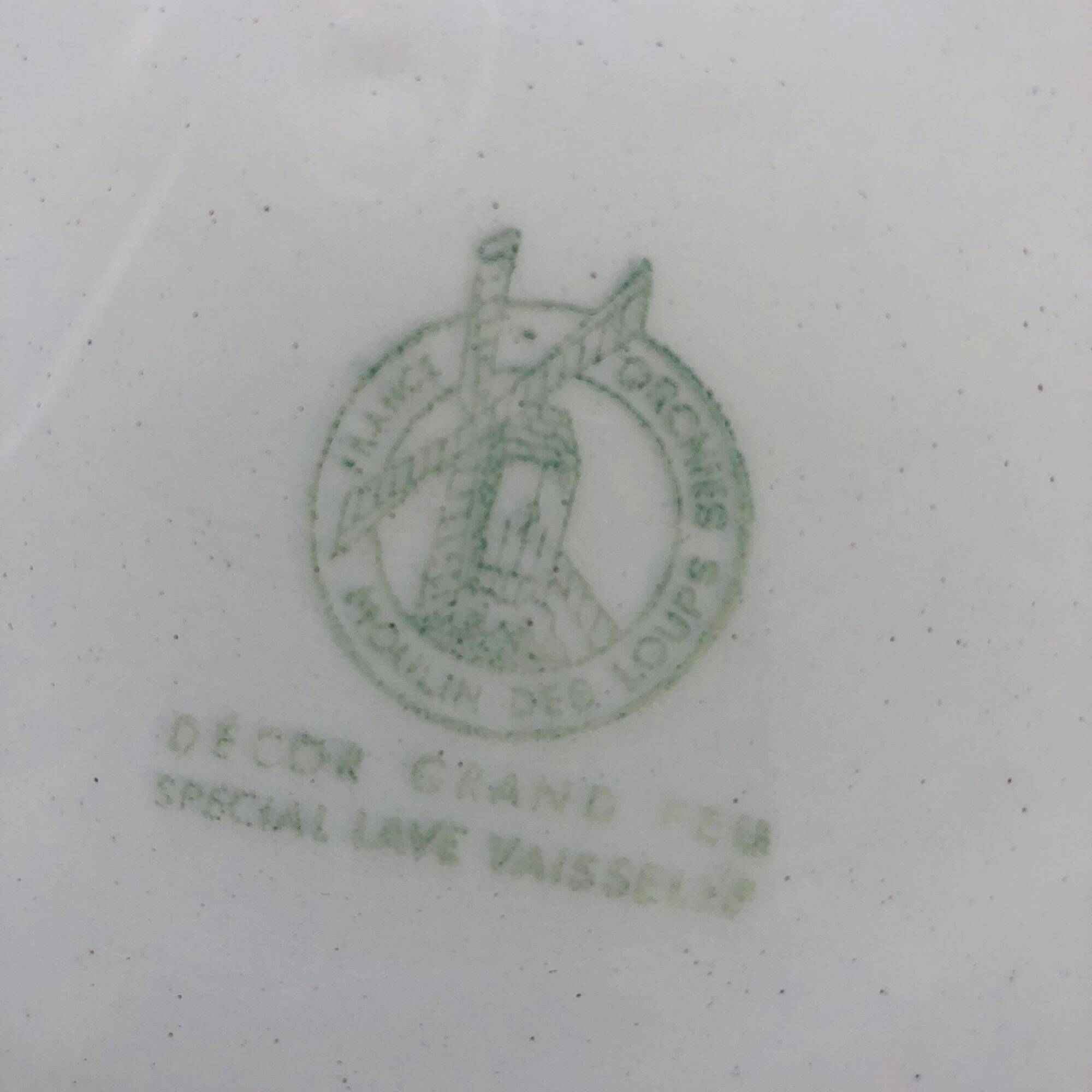 6 Fish plates, Orchies earthenware Moulin des Loups.