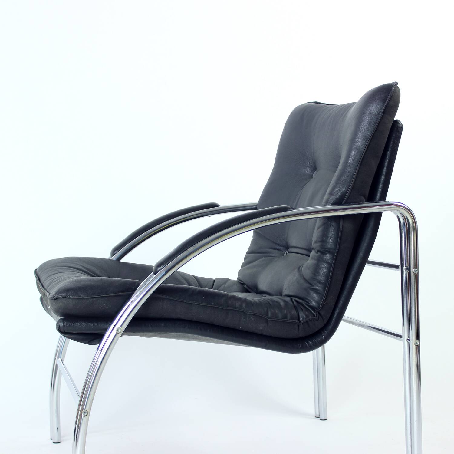 Fauteuil de salon chromé du milieu du siècle par Viliam Chlebo pour Kodreta, Tchécoslovaquie, années 1980