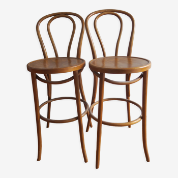 Set of 2 wooden bar chairs