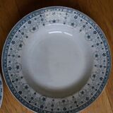 6 mismatched hollow plates Terre de fer