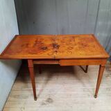 Extendable office table