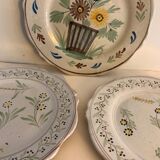 Set de 3 assiettes anciennes en céramique