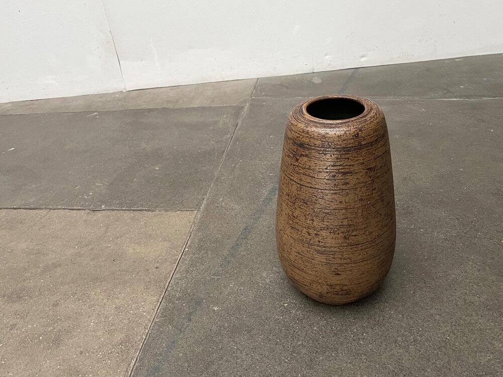 Brutalist mid-century studio ceramic vase by Sybille Karrenberg-Dresler, 1960s.