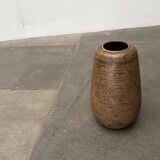 Brutalist mid-century studio ceramic vase by Sybille Karrenberg-Dresler, 1960s.