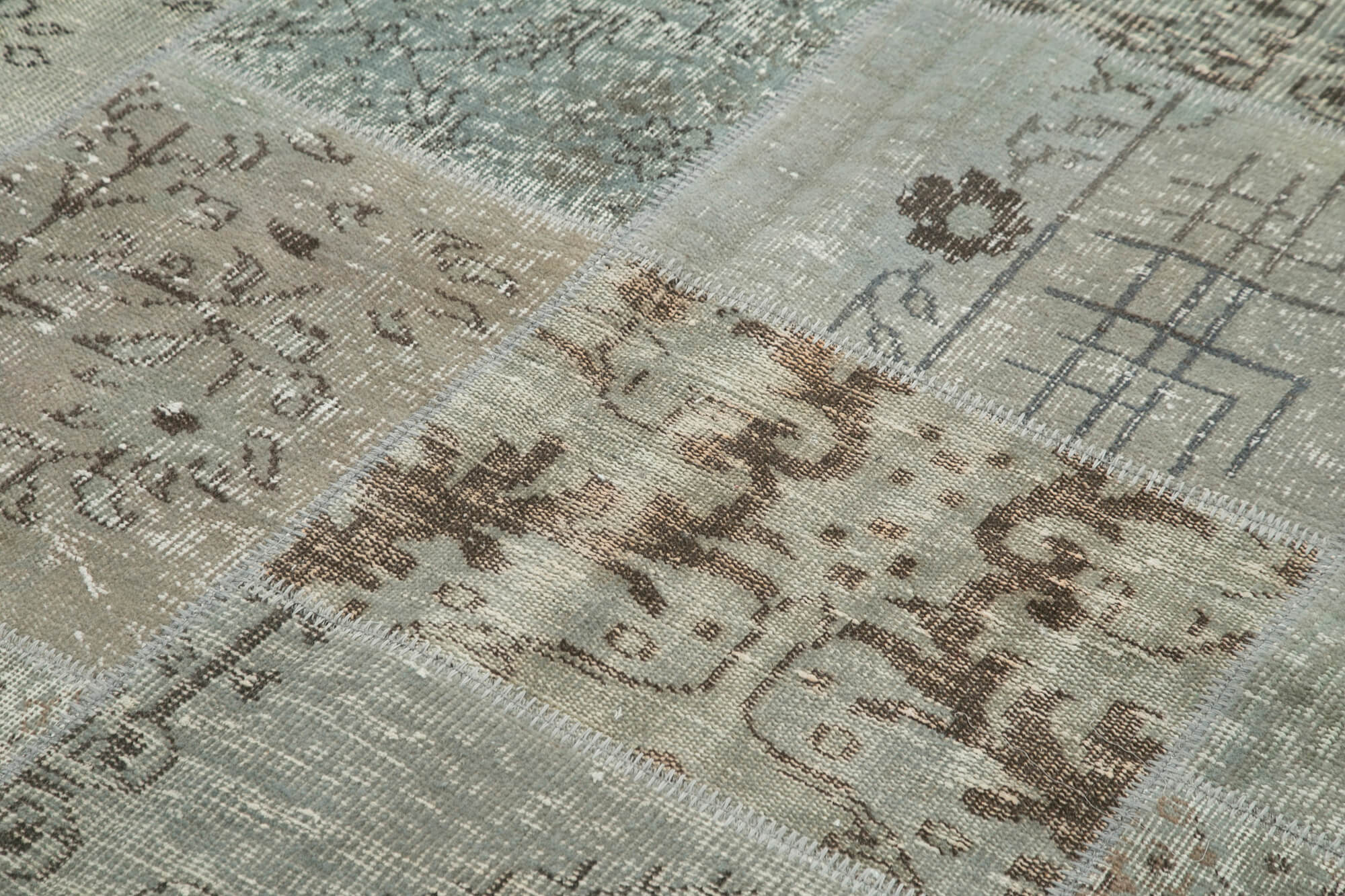 Handwoven Oriental Vintage 168 cm x 242 cm Grey Patchwork Rug