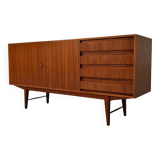Buffet du milieu du siècle