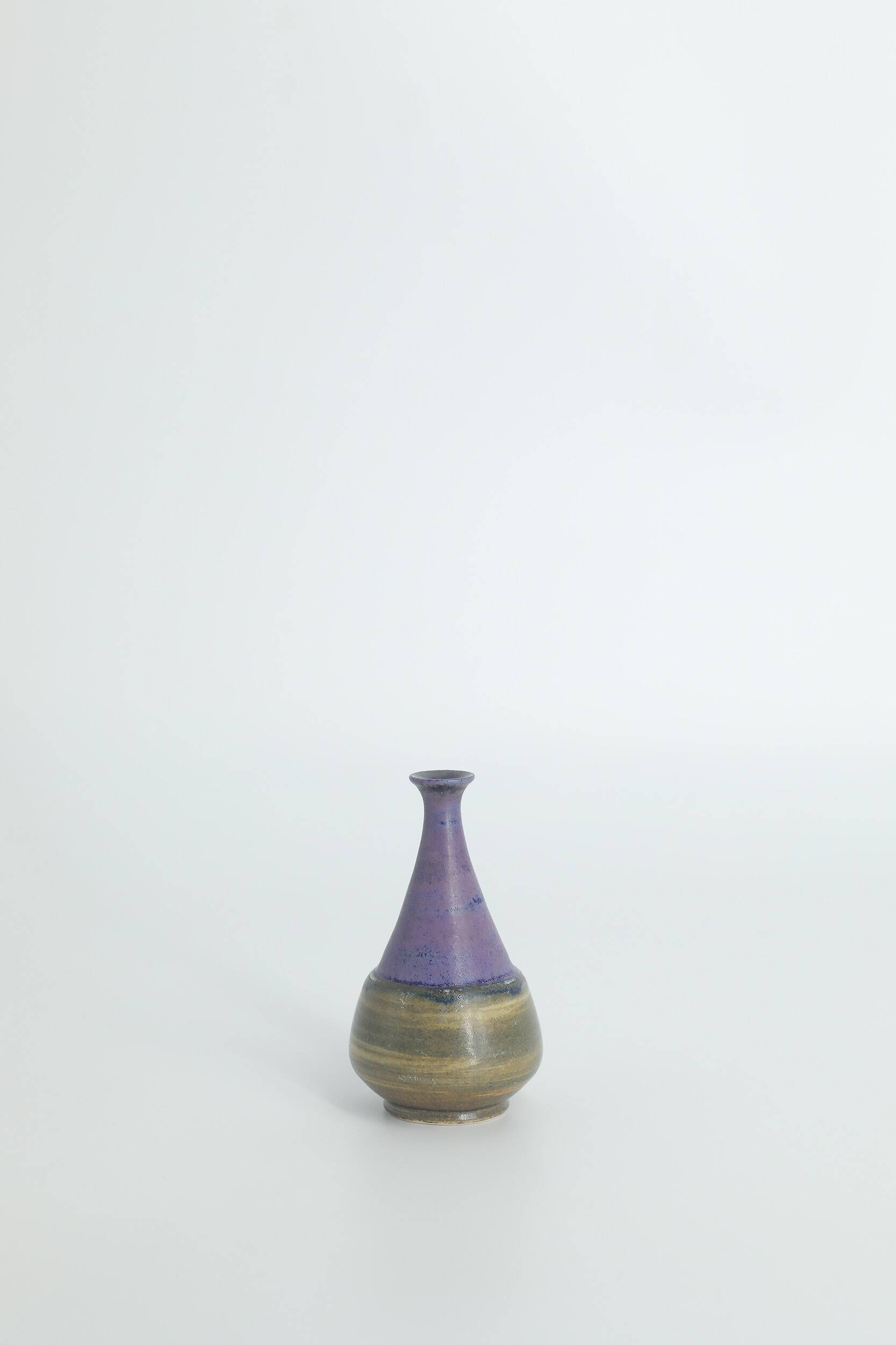 Small mid-century modern collection vases in brown and purple stoneware by Gunnar Borg, Sweden, set of 4.