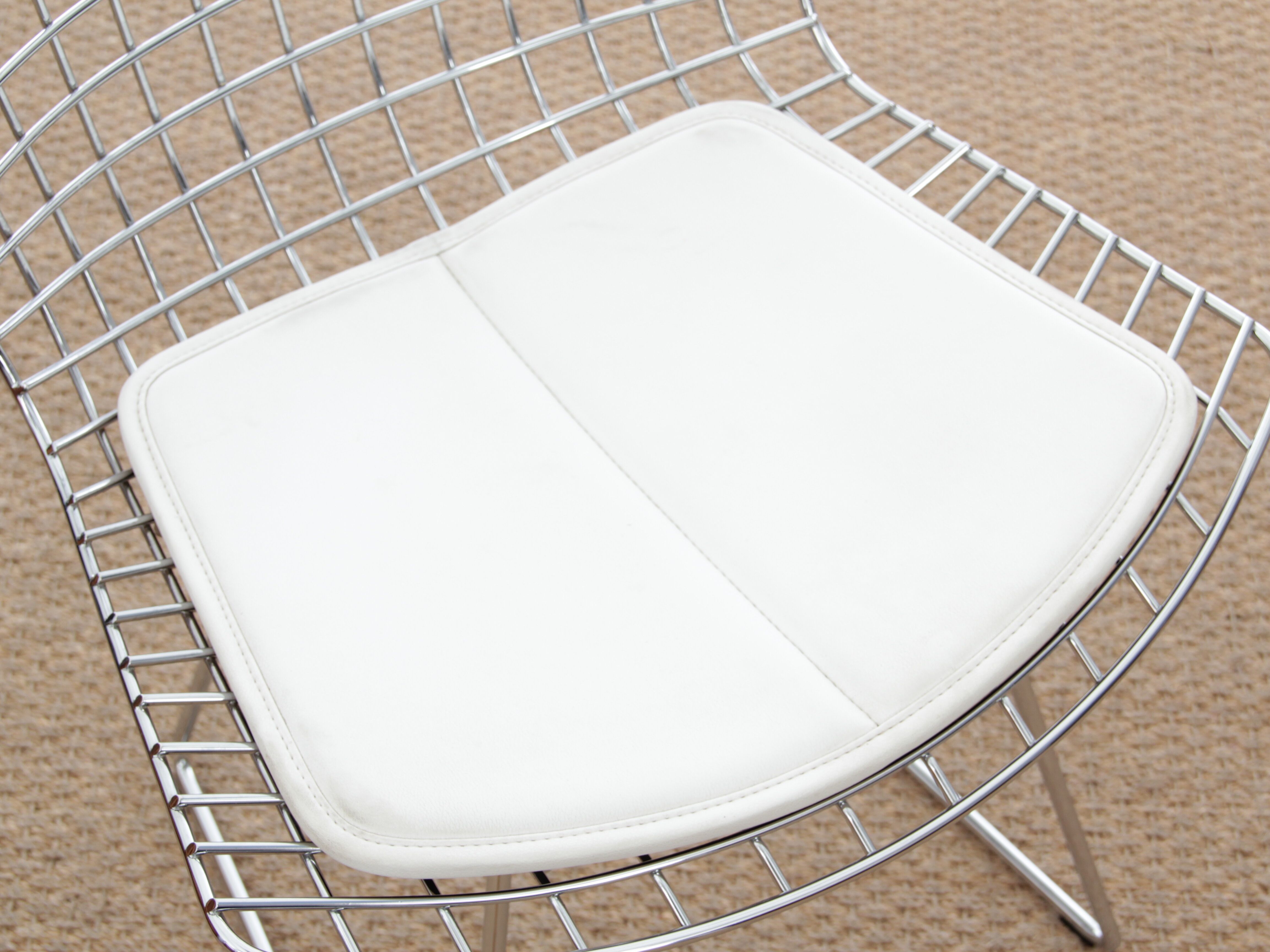 Chair by Harry Bertoia for Knoll International 2000