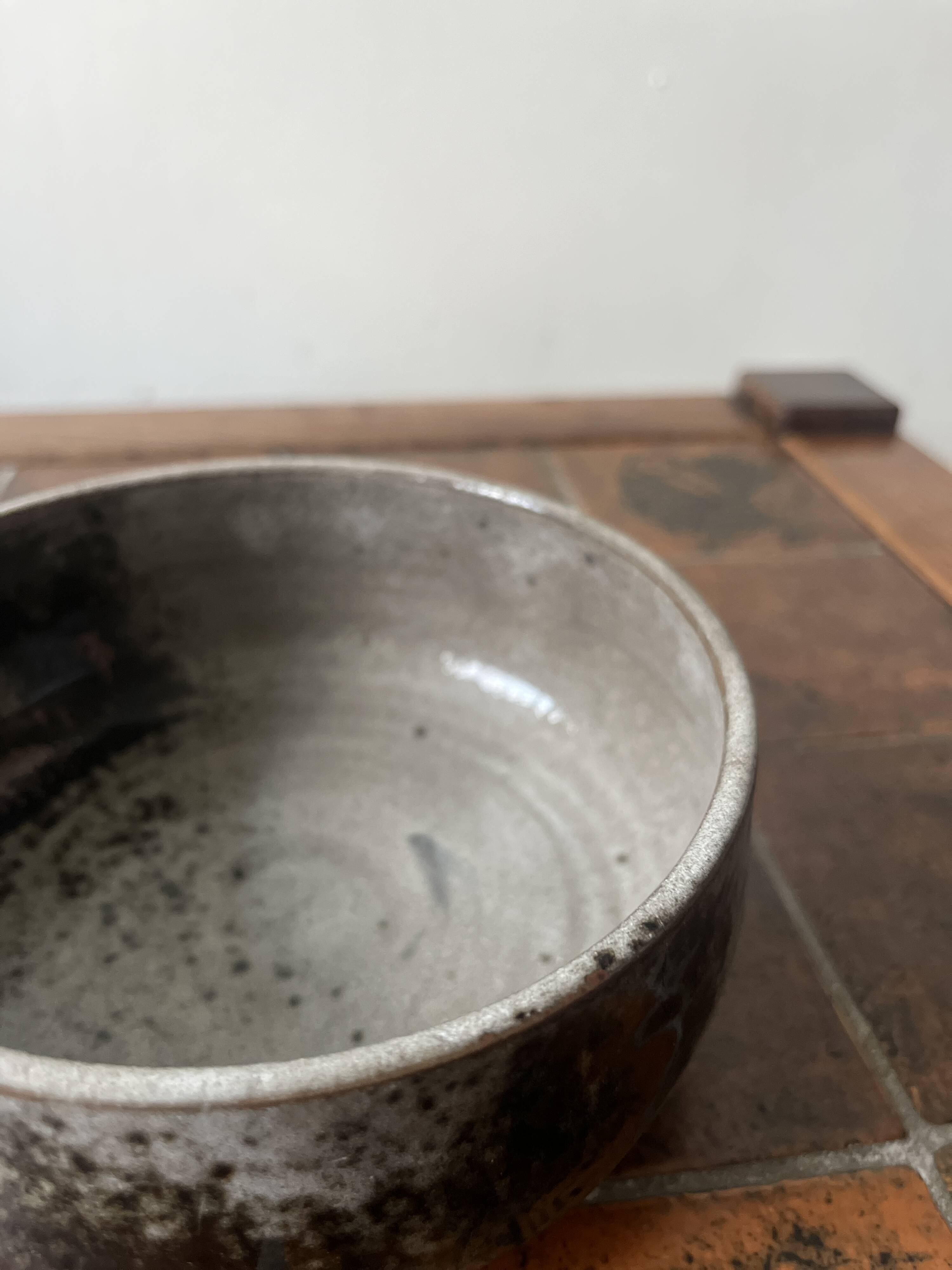 Large bowl in Loir stoneware, enamelled and signed by Chantal and Thierry Robert, 1960/1970