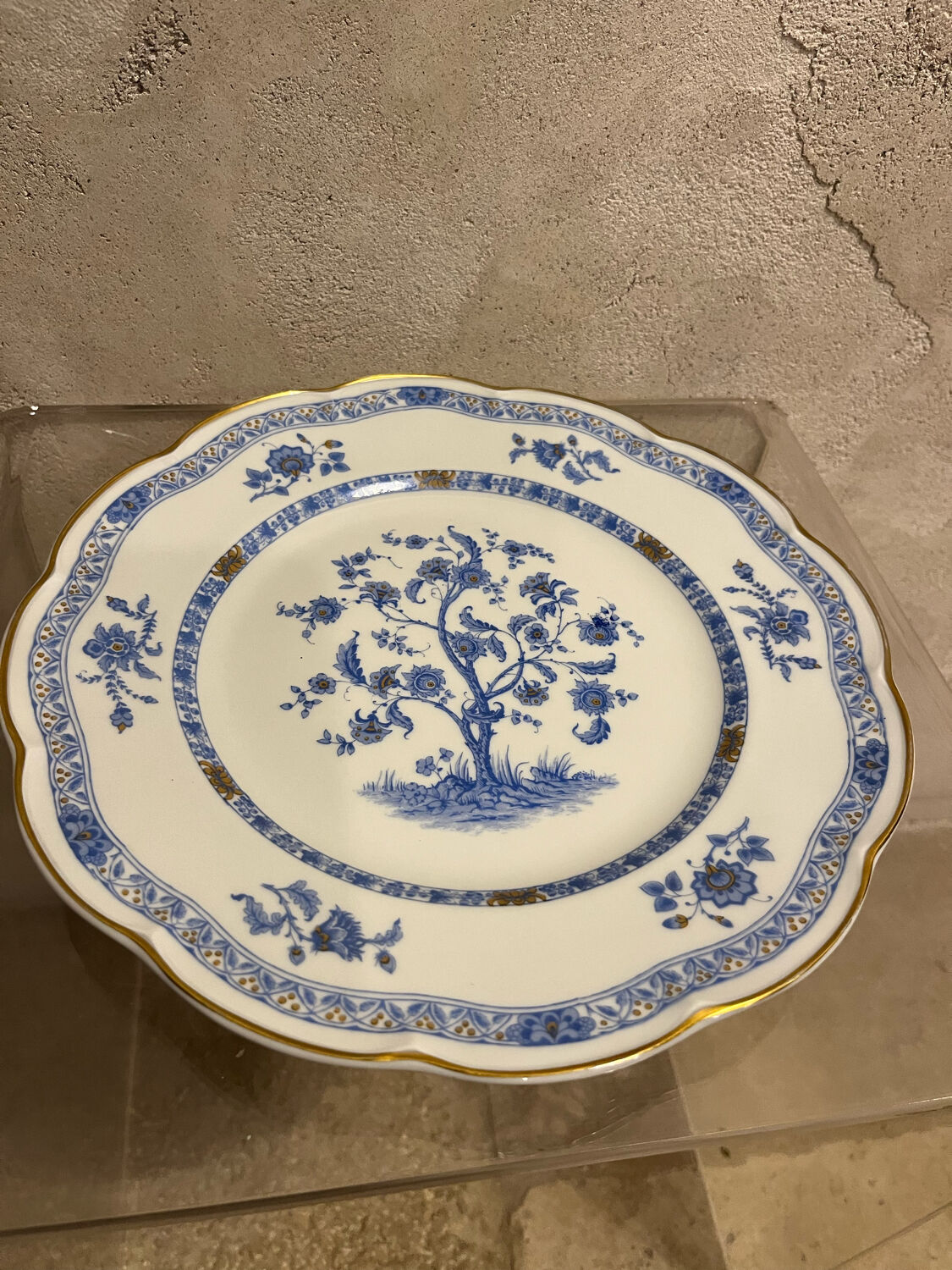 Batch of porcelain tableware from Limoges 1980