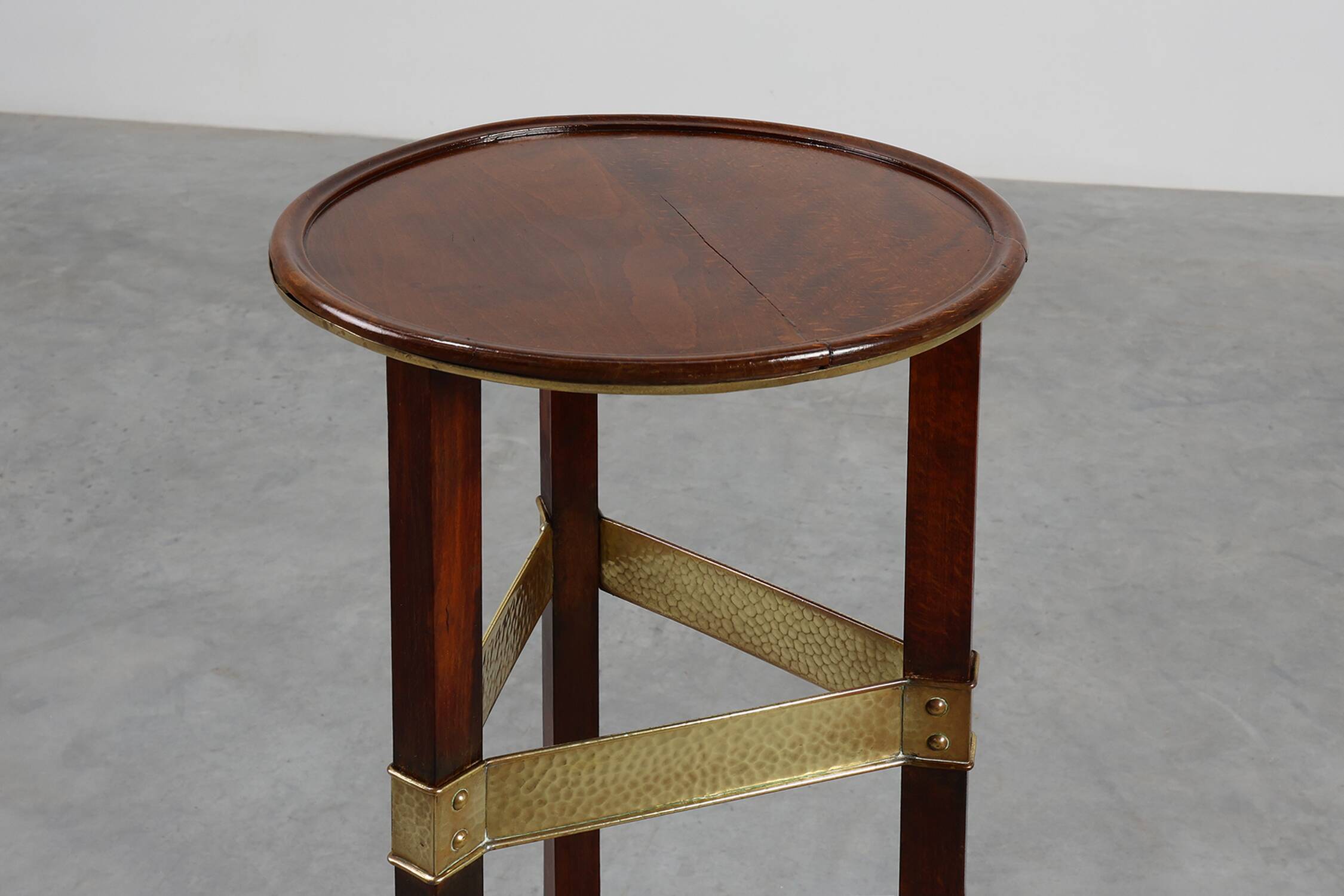 Art Nouveau Pedestal in wood and brass, Belgium, ca. 1910