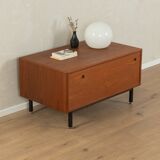 Commode en placage de teck, années 1960